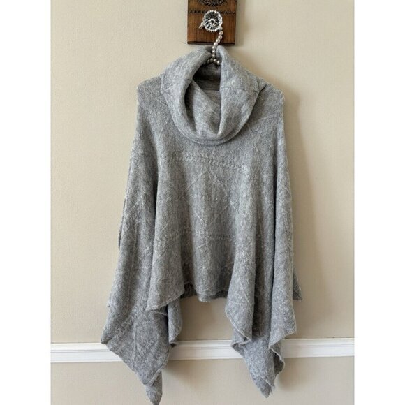 World Market Womens Gray Turtleneck Poncho Sweater One Size Wool Blend - Picture 1 of 6